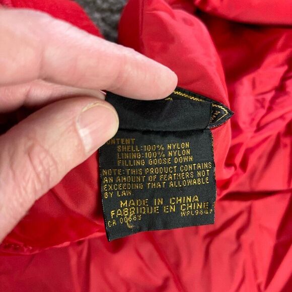 Eddie Bauer Goose Down Puffer Vest Mens Medium Red Lined Nylon Shell Sleeveless - Picture 5 of 8